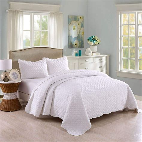 Coverlets, Comforter Sets & Bedspreads .